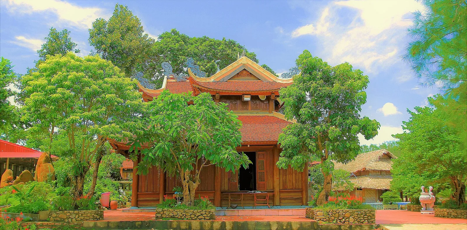 Không gian tâm linh Cái Bầu · Ảnh tư liệu minh họa; không xác nhận nhà cung cấp