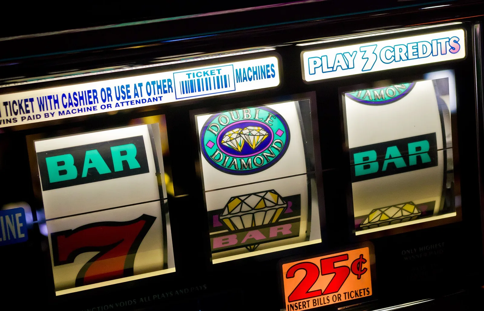 Slots / Slot Machines